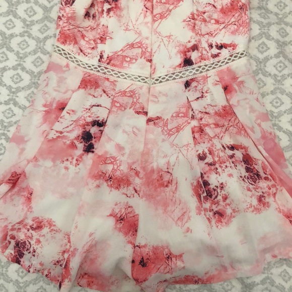 Halter Romper - Picture 5 of 8